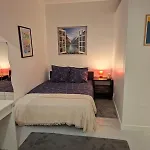 Modern Design Loft Apartment, Steps To Notre Dame