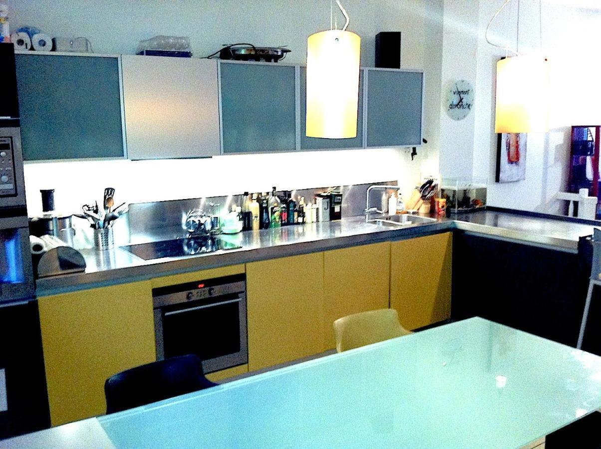 Modern Design Loft Apartment, Steps To Notre Dame * Parigi